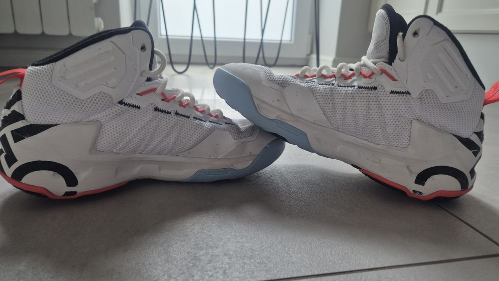 Buty do koszykówki Tarmak r.39