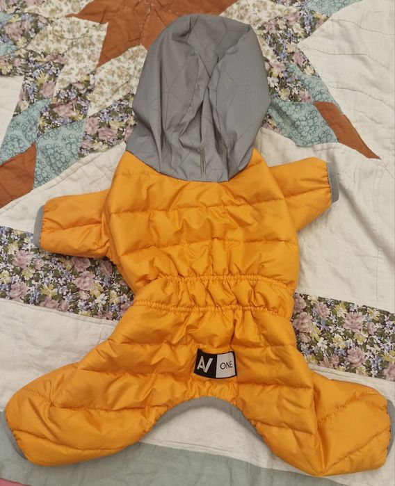 Зимний комбинезон для маленькой собачки