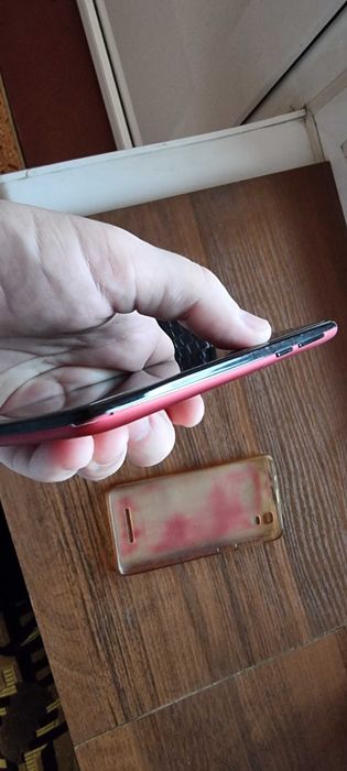 Nomi EVO M1 (мобильник, упаковка и документы)