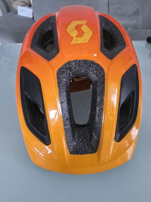 Kask Scott rowerowy 50 - 56 cm ze światłami