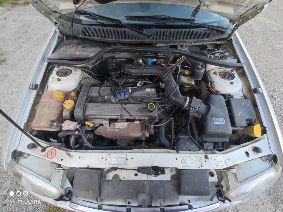 ford escort mk7 16v  90 к.с.