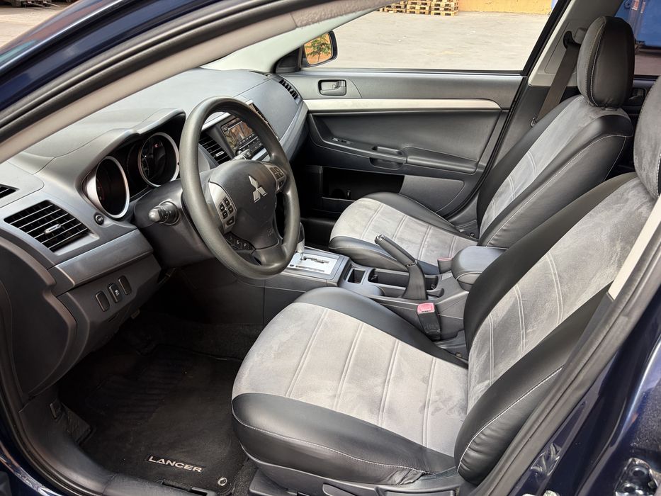 Mitsubishi Lancer