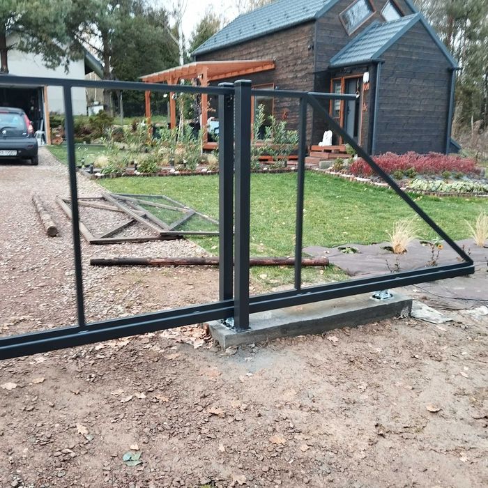 Bramy ogrodzeniowe na dowolny wymiar