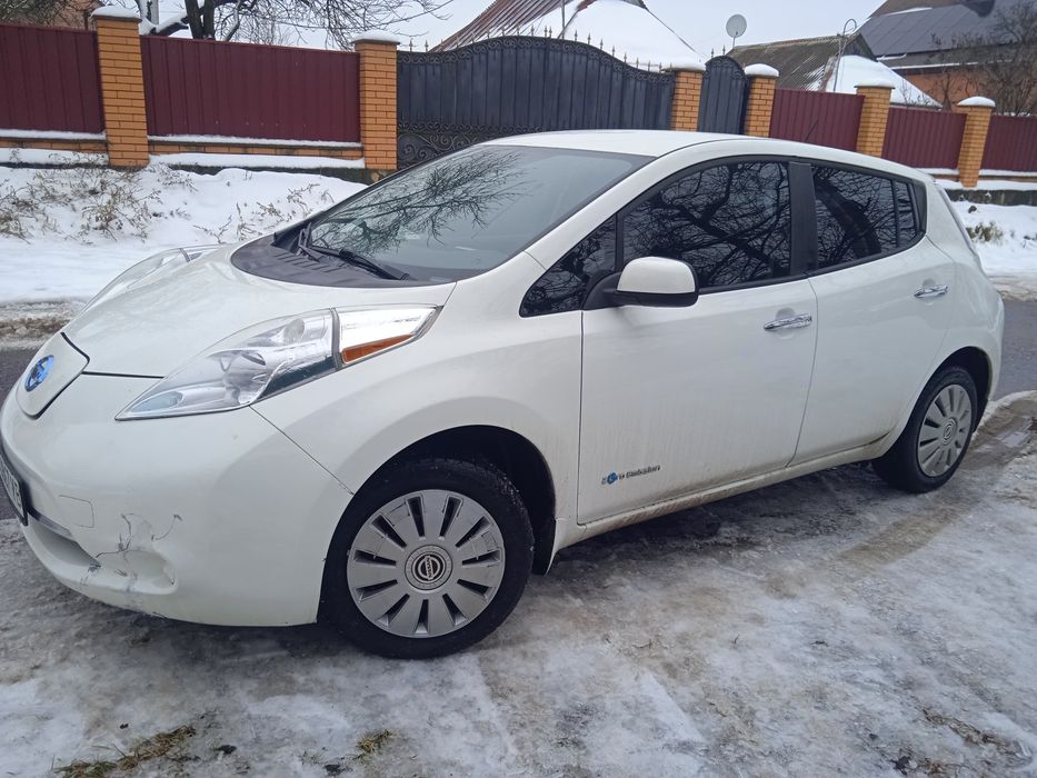 Ниссан Лиф Ніссан Ліф Nissan Leaf