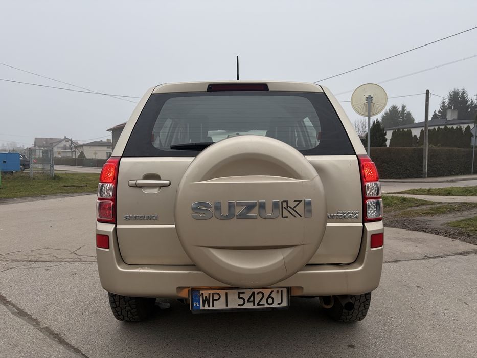 Suzuki Grand Vitara 2