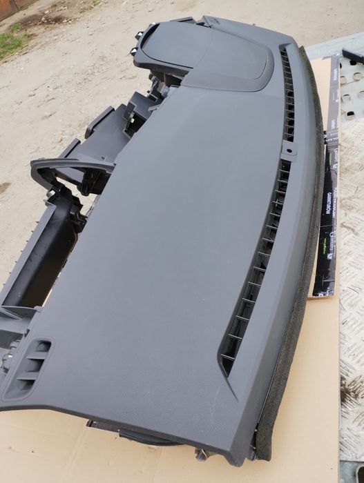 Konsola deska citroen Berlingo IV 4 peugeot Rifter