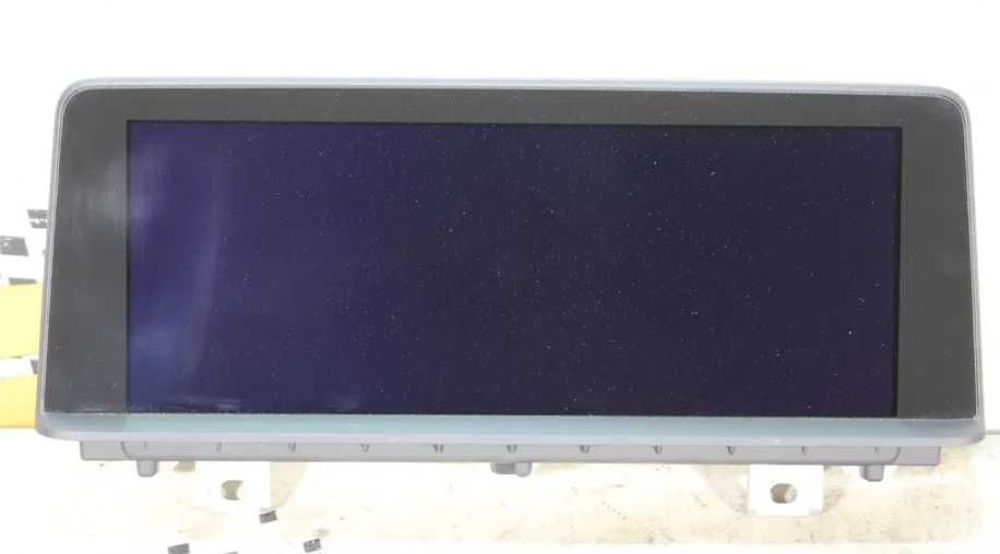 Display / ecrã de informações BMW 3 (F30, F80)