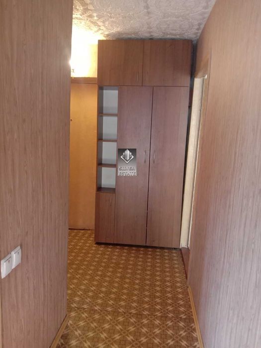 Продам 2-кімнатну квартиру в Дніпровському районі, вул. Щаслива