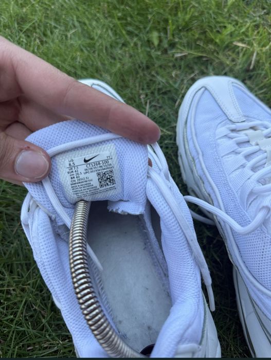 Nike air max 95/Ідеальний Стан/42 розмір/white