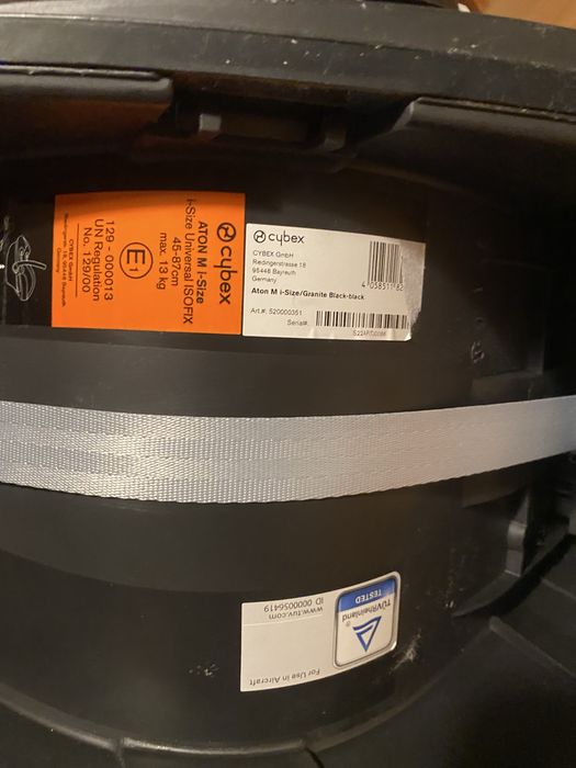 Fotelik Cybex Atom M- iSize + baza ISOFIX base M