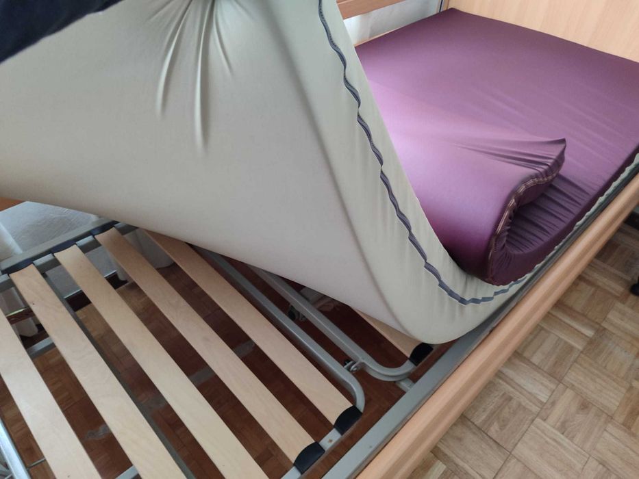 Cama Articulada elétrica  Elevatória Sensicare