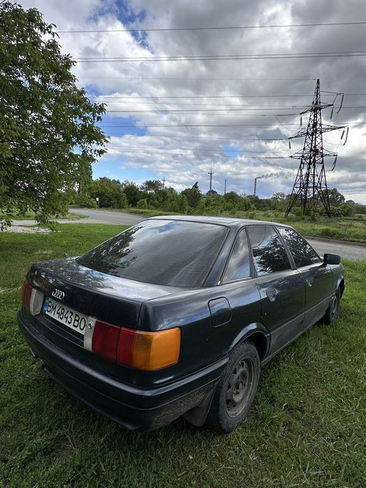 Audi 80 b3 1,8 бенз