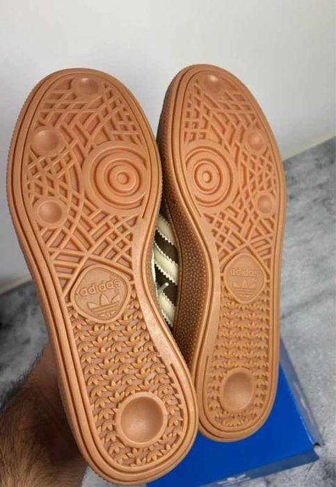 Buty damskieTrampki adidas_Handball_Spezial R.40