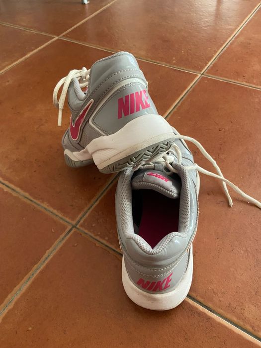 Sapatilhas Nike tamanho 36.5