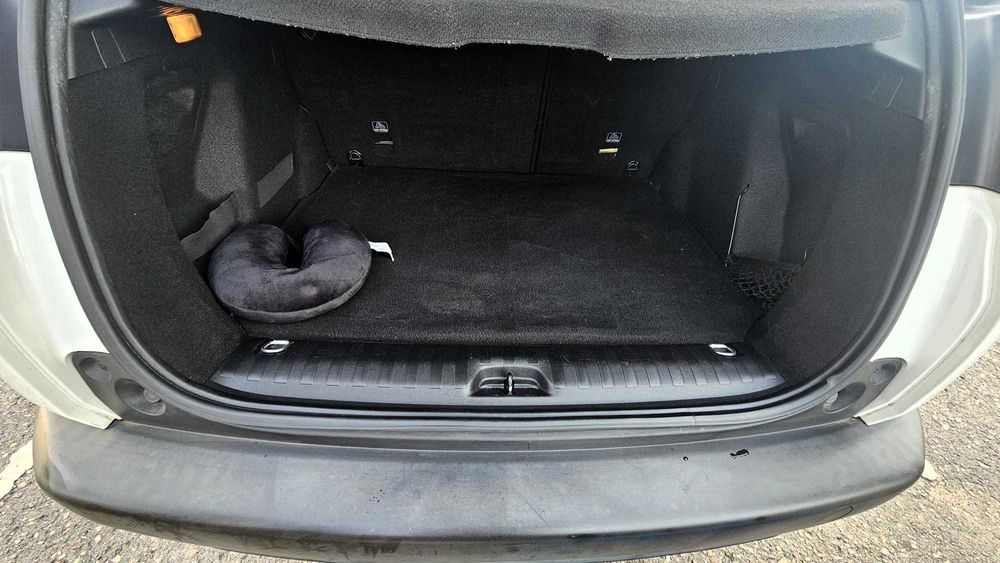 Peugeot 2008 1.2 PureTech Style - Branco (Ano 2017 - 86.000Km)
