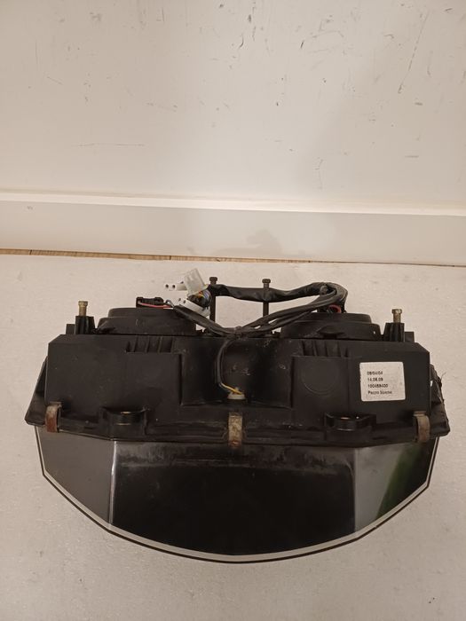 Lampa  Aprilia ETV 1000 Caponord reflektor