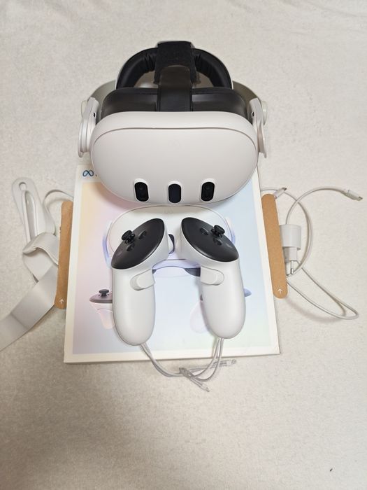 Google vr meta quest 3 128 GB / stan idealny zestaw + lepszy pasek igła