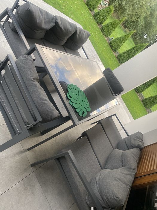 Zestaw mebli ogrodowych