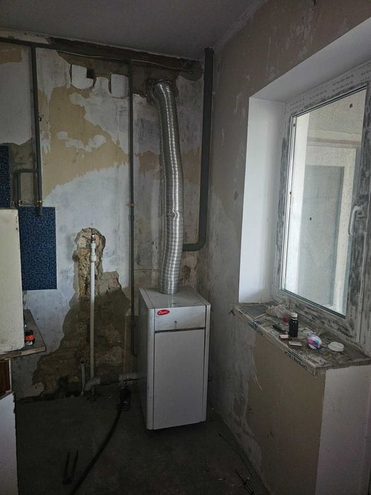 (13) Продам новий 2-поверховий будинок в с. Барабой