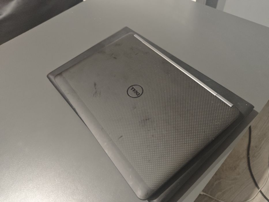 Dell lattitude e7270 i Lenovo g500