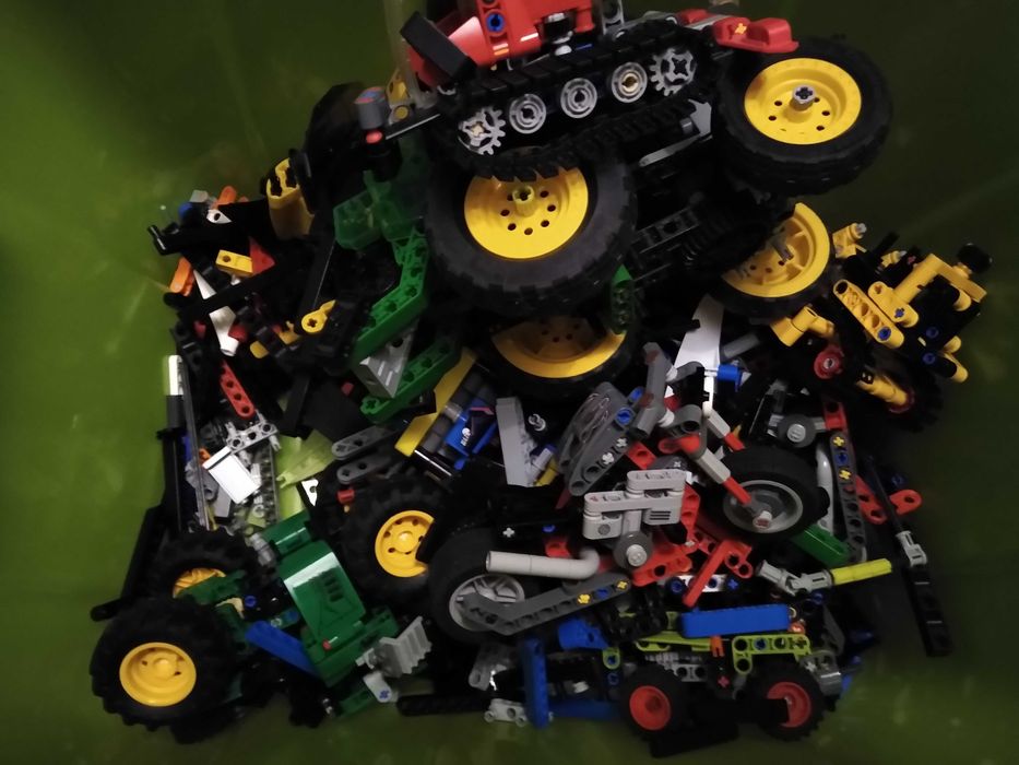 Klocki lego technic - różne pojazdy
