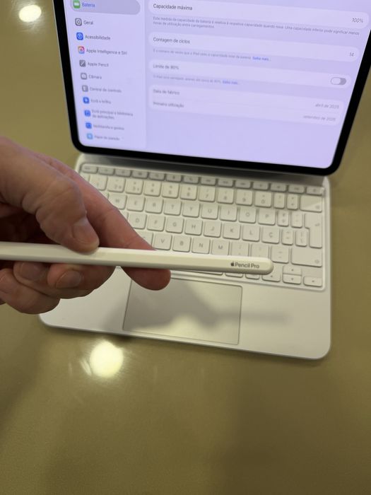 Ipad pro 11 M4 + magickeyboard + apple pencil Pro
