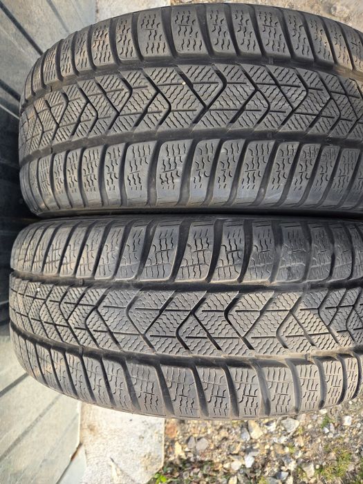 Opony Pirelli 225/45/18"