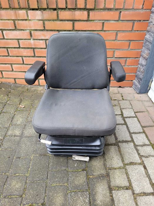 Siedzenie mechaniczne GRAMMER MSG95A