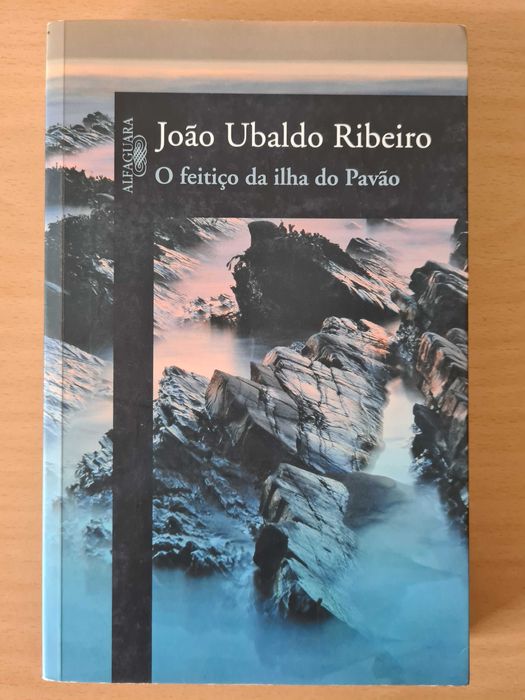 Livro "O Feitiço da Ilha do Pavão" de João Ubaldo Ribeiro