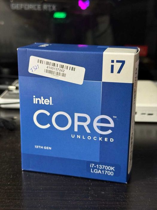 Processador Intel Core i7 13700K 16-Core NOVO LACRADO C/ garantia