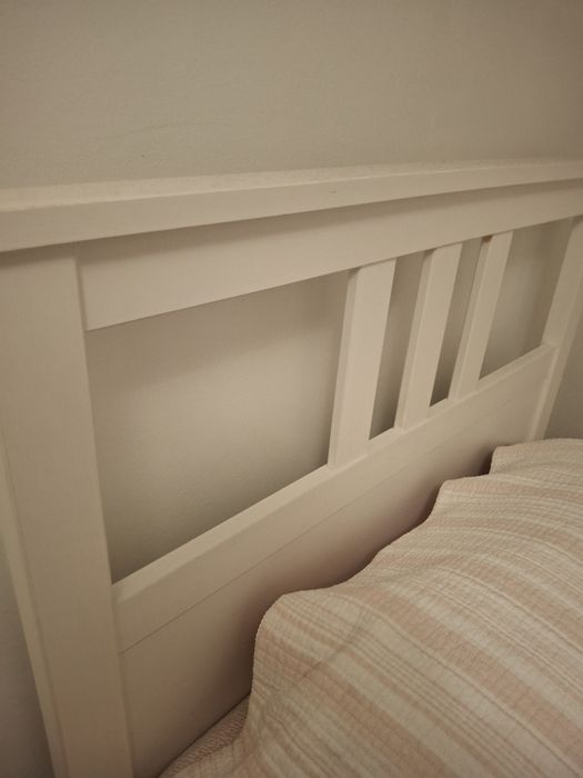 Cama solteiro ikea + estrado+ colchão