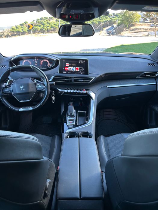 Peugeot 3008 GTline EAT8 Gasóleo, com teto, 11/2019