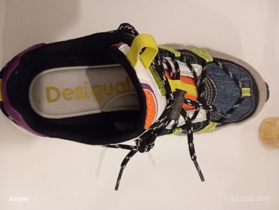 Tennis DESIGUAL n°40