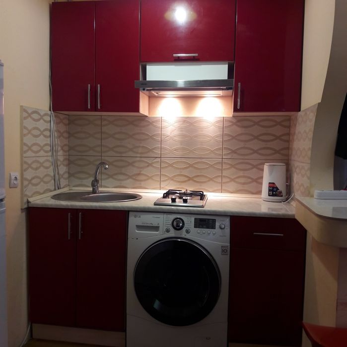 Подобово однокомнатную квартиру