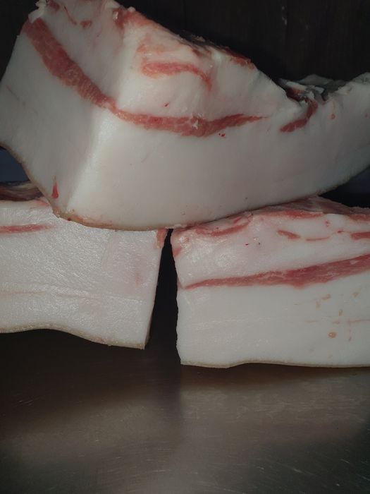 Pieczony prosiak z warzywami