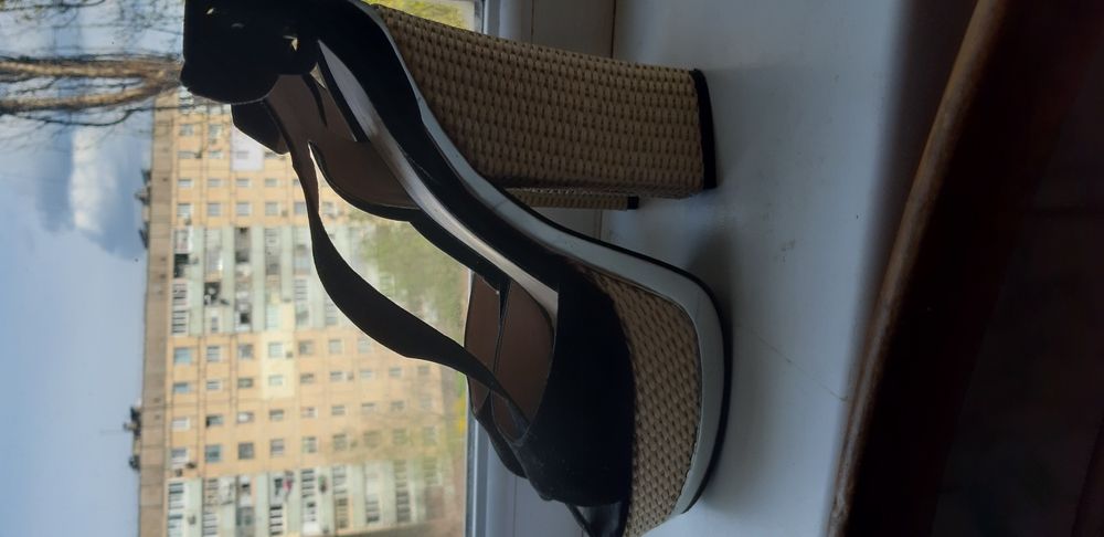 Шикарные босоножки!