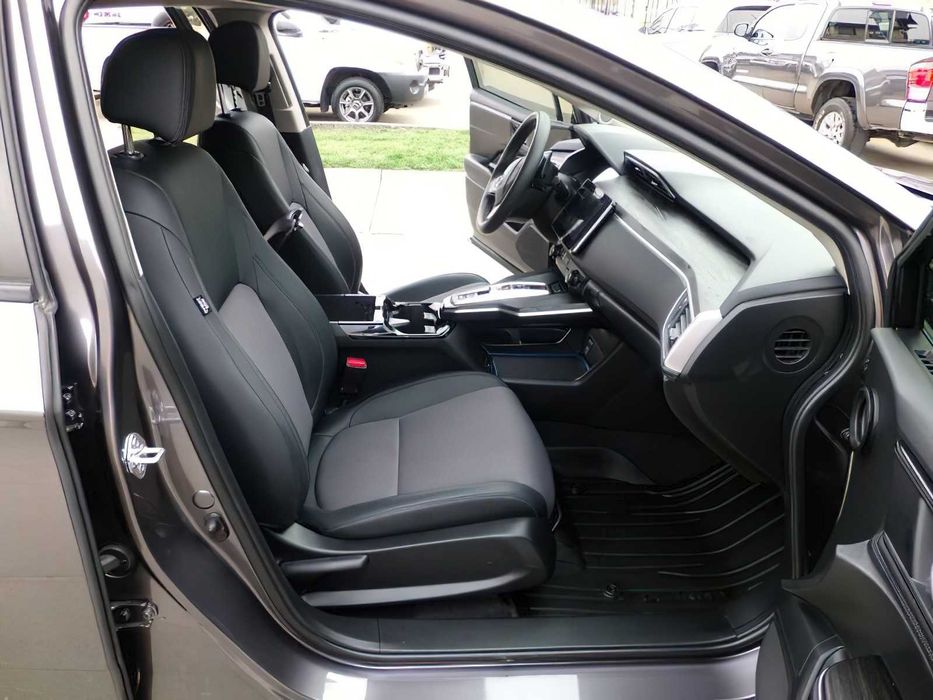 Honda Clarity      2018