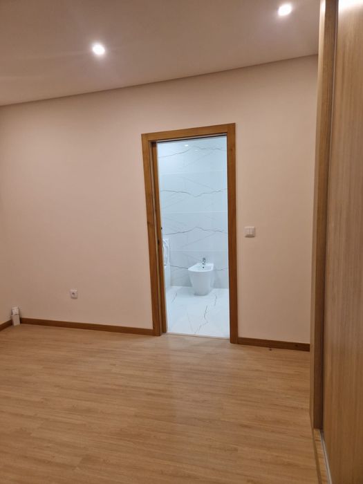 Arrenda-se Andar moradia T2 - vila nova de gaia