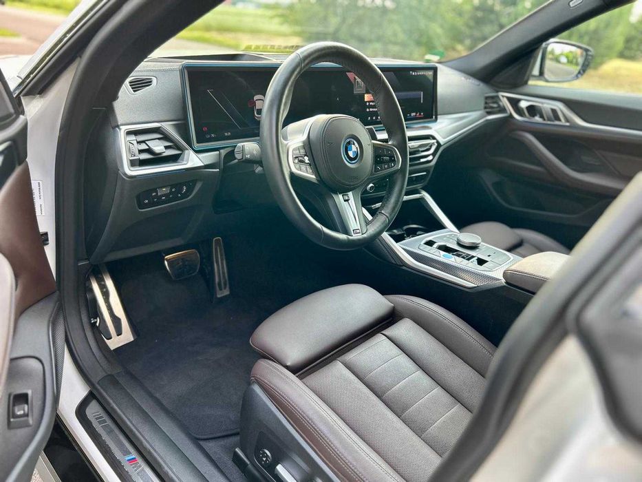BMW I4 do Ślubu biały, lub Ram 1500