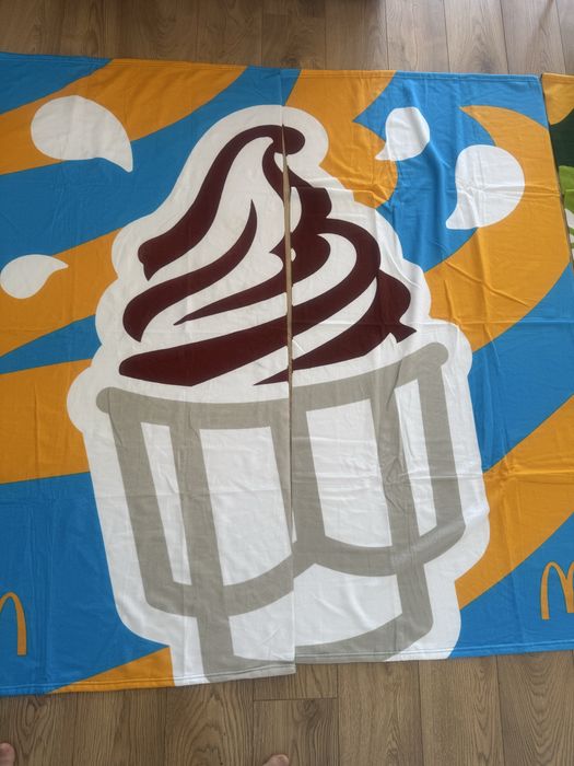 Toalha de praia Mc Donald’s