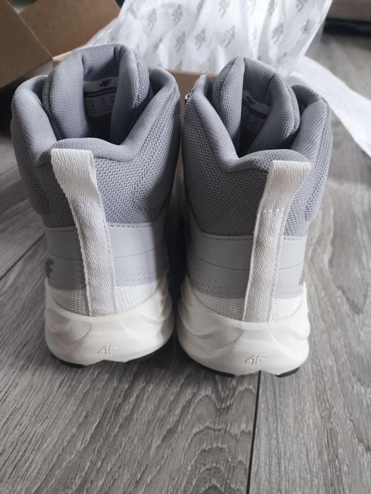 Buty trekkingowe 4F nowe
