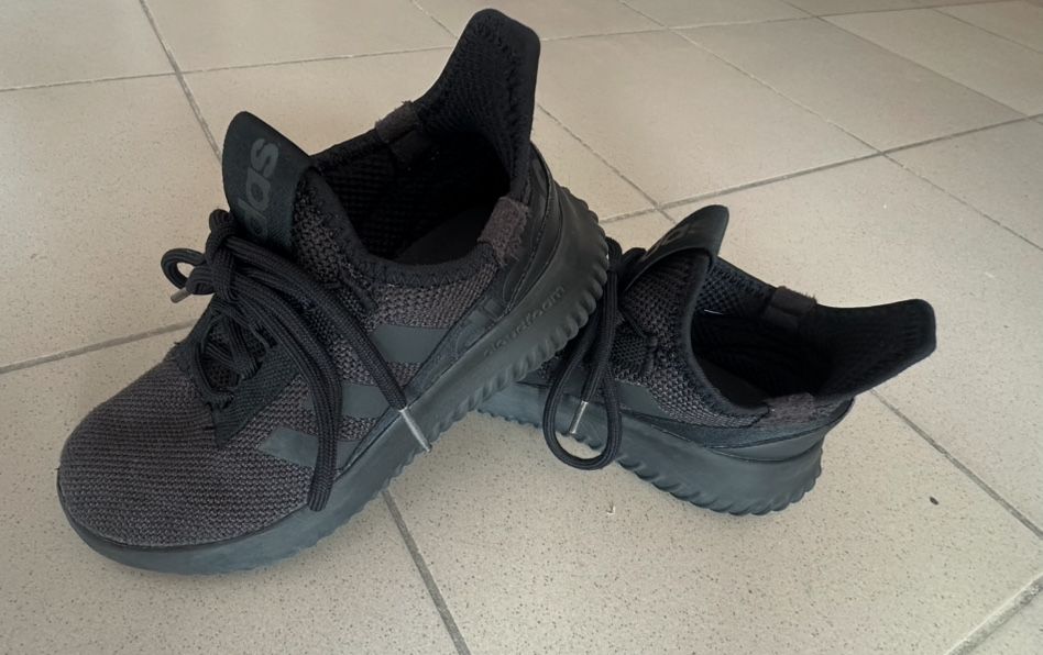 Кросівки Adidas 35 розмір