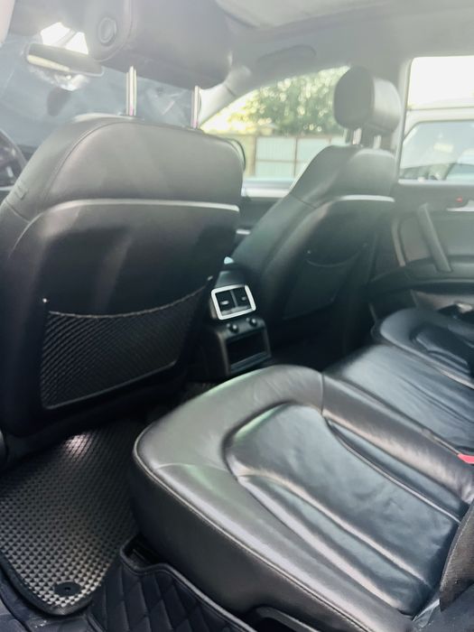 Продам Audi Q7 в хорошем состоянии ,Виница