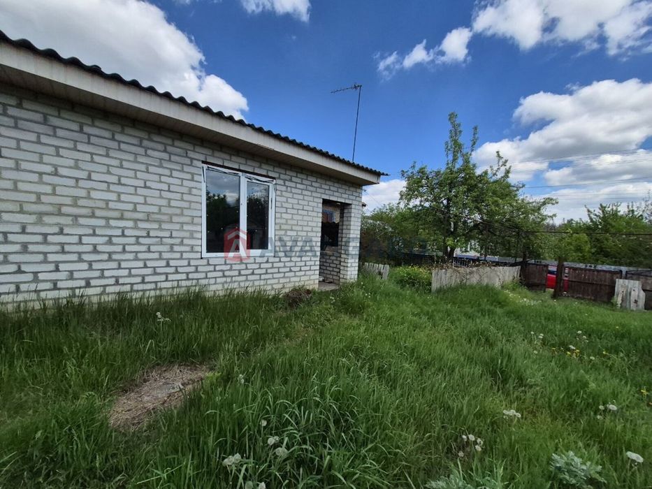Терміновий продаж затишного будинку в селі Бузуків