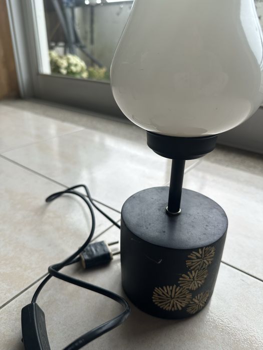 Candeeiro de mesa antigo