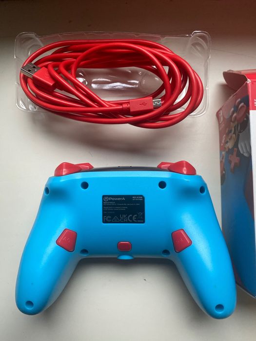 Джойстик / Геймпад PowerA Enhanced Super Mario Punch
