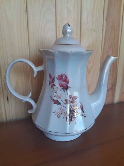 Чайник,Заварник,гарні.