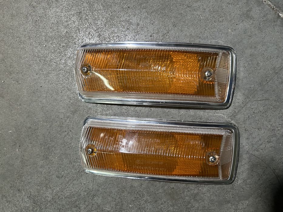 Piscas e farolim vw transporter pao de forma