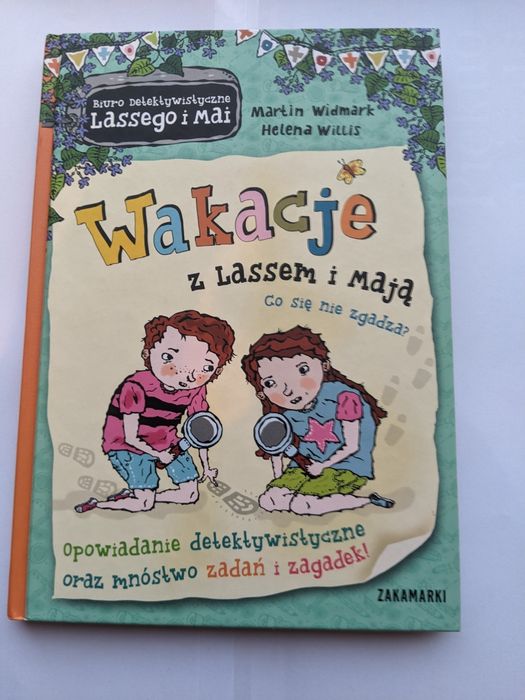 Wakacje z Lassem i Mają - książka z serii Biuro Detektywistyczne
