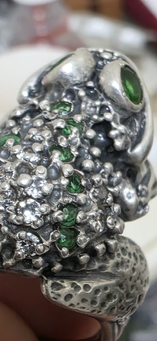 Срібне колечко  .